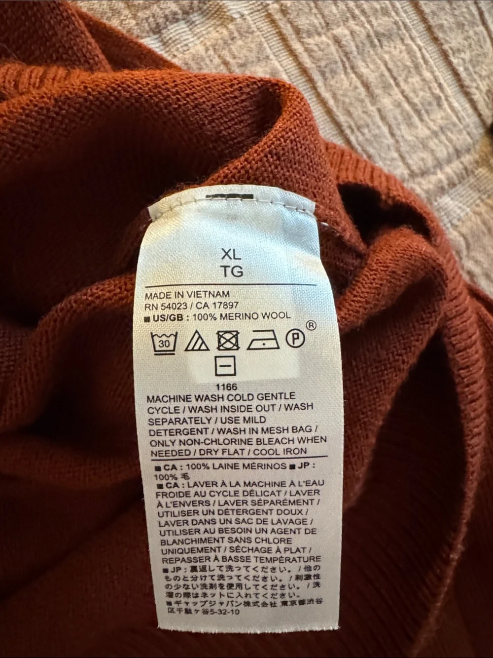 Banana Republic Men's XL 100% Merino Wool Burnt Orange Crewneck Sweater
